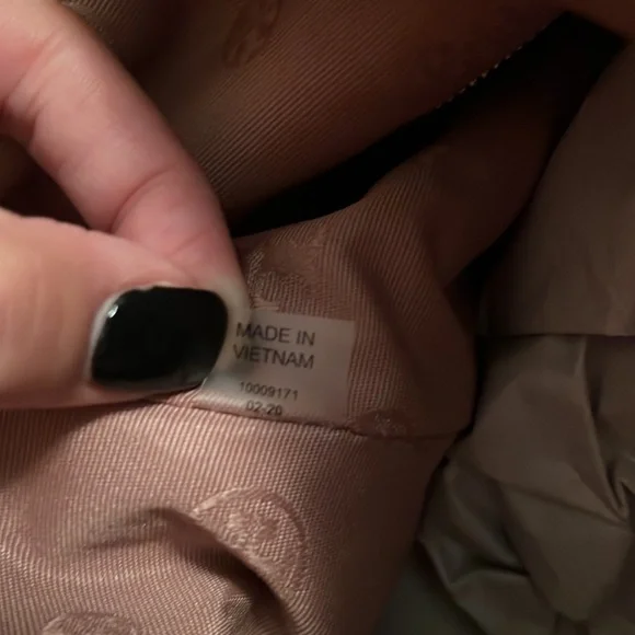 Tory Burch Pebbled Leather Hobo Tote - Picture 9 of 9